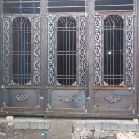 درب آهنی اتاق، تراس و باغ