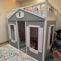 تخت کلبه دو طبقه کاملا سالم با قیمت مناسب