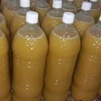 فروش چند لیتر آبغوره ی طبیعی و درجه یک