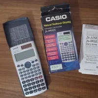 فروش فوری. ماشین حساب مهندسی حرفه ای کاسیو CASIO