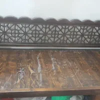تخت سنتی  بسیار تمیز