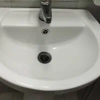 روشویی درجه یک پارس سرام در حد نو
