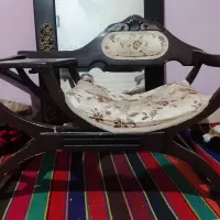 میز تلفن سالم نیاز به رنگ داره