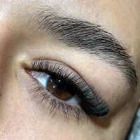 اکستنشن و کاشت مژه