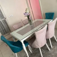 میز ناهارخوری ۶ نفره کاملا سالم و کم استفاده
