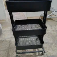 ترالی ایکیا