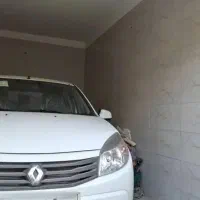 ساندرو اتومات سفید رنگ 98صفر واقعی