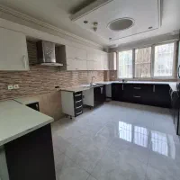 ۹۵متر/فول امکانات/تاپ لوکیشن/قابل تبدیل