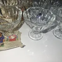 باسلام فروش یک دست بستنی خوری