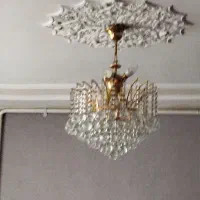 لوستر ۸شعله