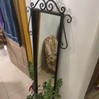 ایستاده اینه فرفورژه