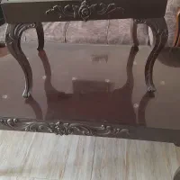 میزجلومبلی وعسلی