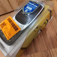 گوشی نوکیا 3210  اصل فنلاند در حد آکبند