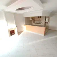 85متر/دو خوابه نورگیر/بدون حضور مالک