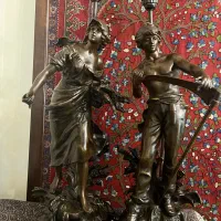 جفت مجسمه آباژور مورو فرانسه