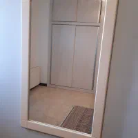آیینه قدی و کنسول