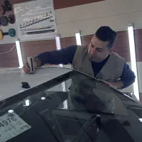 کارشناس رنگ و فنی خودرو در آستانه اشرفیه