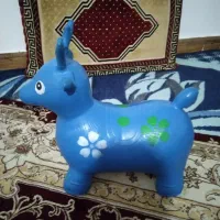 گوزن بادی و توپ کوچک حدود سیصد و پنجاه عدد