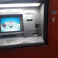 یک دستگاه خودپرداز NCR بدون عیب وایراد