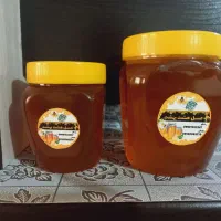 عسل کاملا طبیعی
