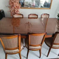میز ۸ نفره