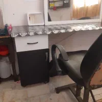 اینه همراه با میز تمیز بدون زدگی قیمت ۵۵۰۰