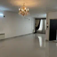 طبقه بالا ۳خواب بلوارجمهوری کوچه شرق