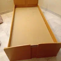 تخت یک نفره چوبی