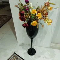 گل و گلدان