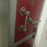 گاو صندوق دو درب