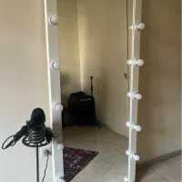 اینه چراغ دار