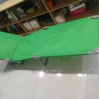 تخت تاشو برزنتی