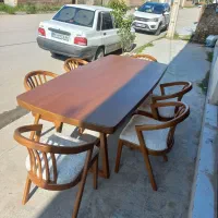میز غذاخوری جلو مبلی عسلی