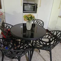 میز و صندلی نو