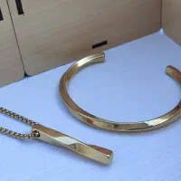 ست دستبند و گردنبند