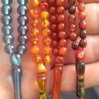 تسبیح کهربا و سندلوس