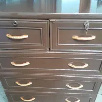 یک عدد دراور ۷ کشو