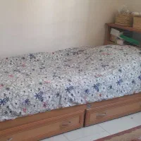تخت یکنفره