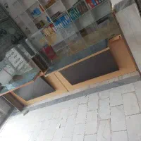 ۲ عدد پیشخوان با شیشه