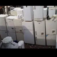 خریدارفروش یخچال ای ستاده بستنی تنی سوخته فرسوده
