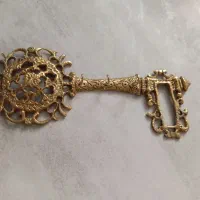 جا کلیدی برنجی بزرگ