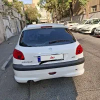 خودرو ۲۰۶