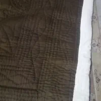 لحاف بررگ و دو  کوسن بزرگ
