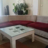 مبل راحتی و میز