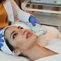 فراخوان مدل برای جوانسازی پوست و تقویت مو