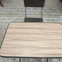 میز و صندلی تحریر