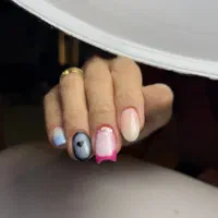 کاشت ناخن تخصصی فقط ۵۵۰به مدت محدود