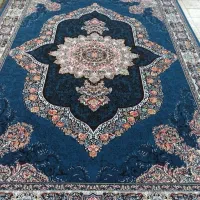 به رویای تو مینگرم فرش پر گل درخت ///