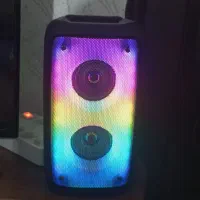 اسپیکر با صدای فوق العاده بدون مشکل