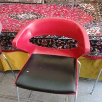 صندلی|صندلی و نیمکت|مهاجران, |دیوار